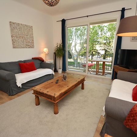 Appartement Tarascon Exteriör bild
