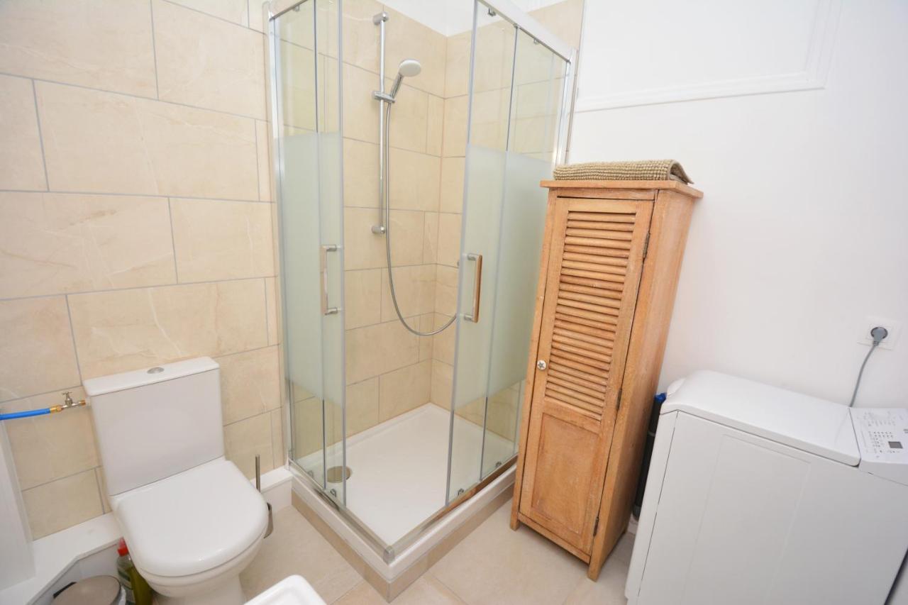 Appartement Tarascon Exteriör bild
