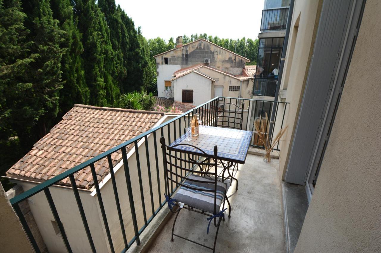 Appartement Tarascon Exteriör bild