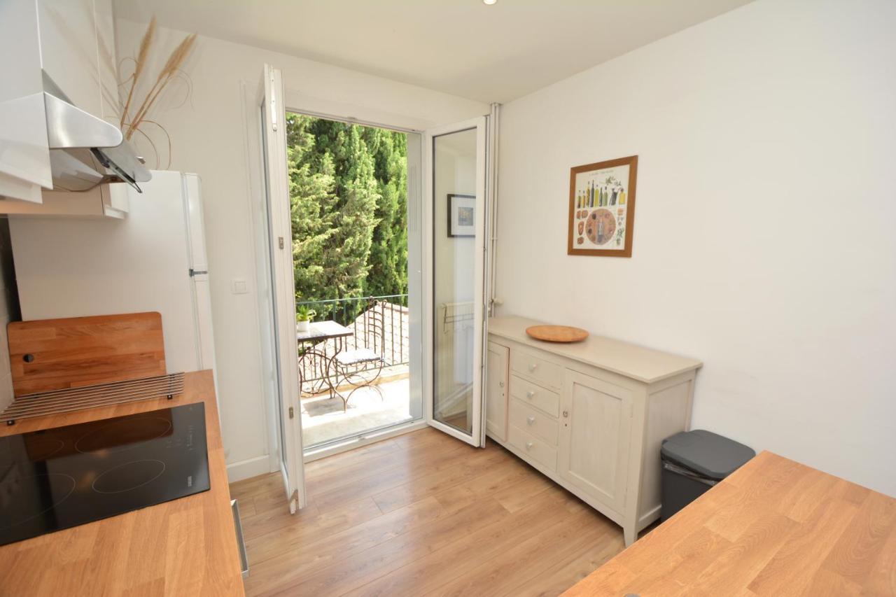 Appartement Tarascon Exteriör bild