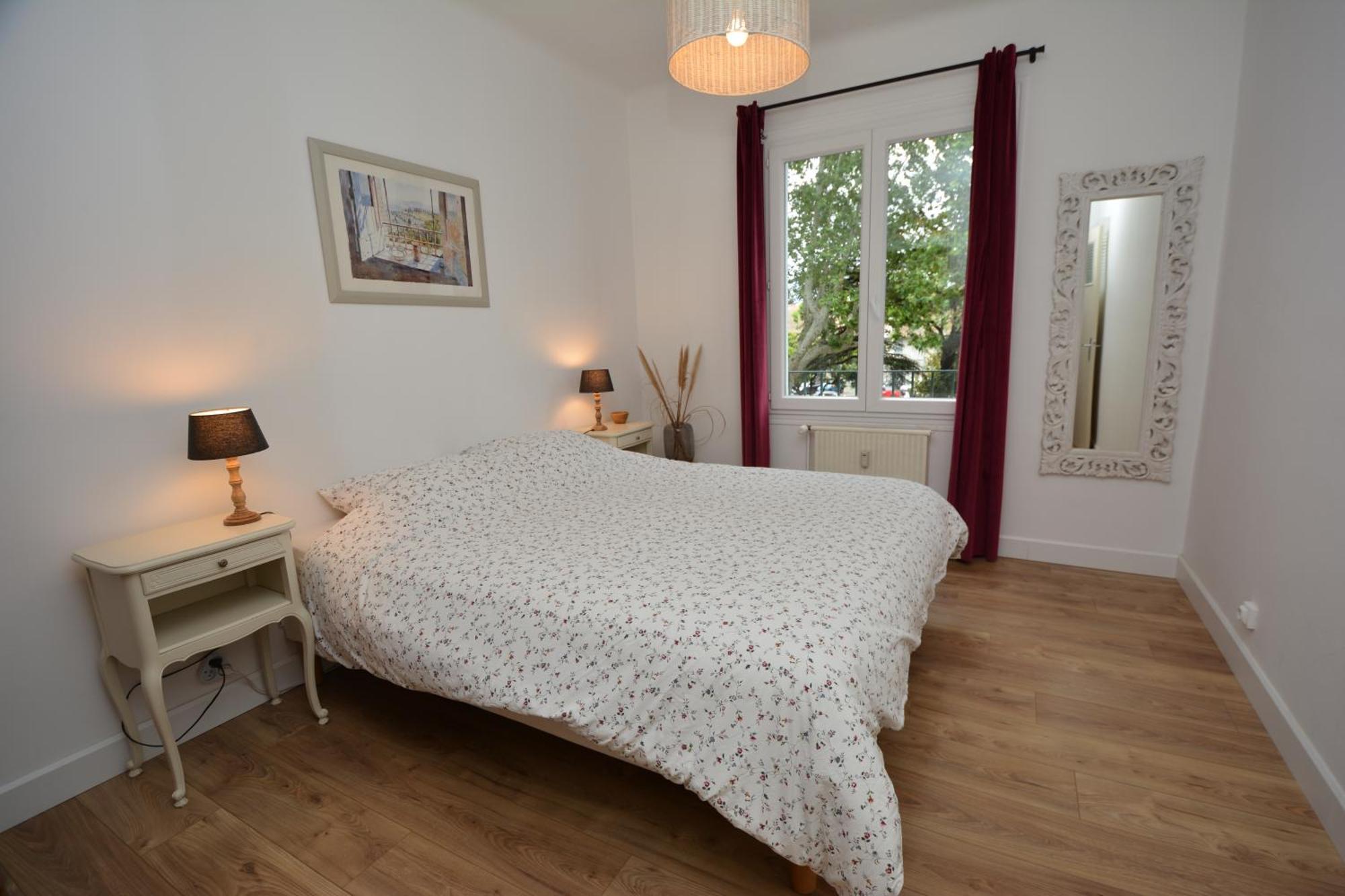 Appartement Tarascon Exteriör bild